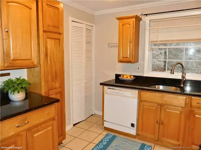 $3,300 | 12 West Rocks Road, Norwalk, CT 06851