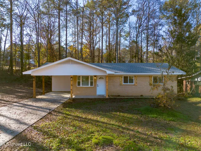 $170,000 | 622 11th Avenue Northwest, Magee, MS 39111
