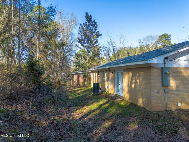 $170,000 | 622 11th Avenue Northwest, Magee, MS 39111