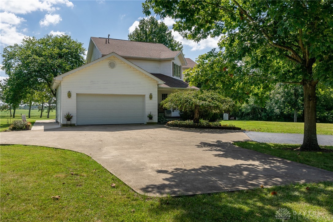 6916 Shimp Road Germantown, OH 45327 - Photo 4 of 52 Gallery Image 4