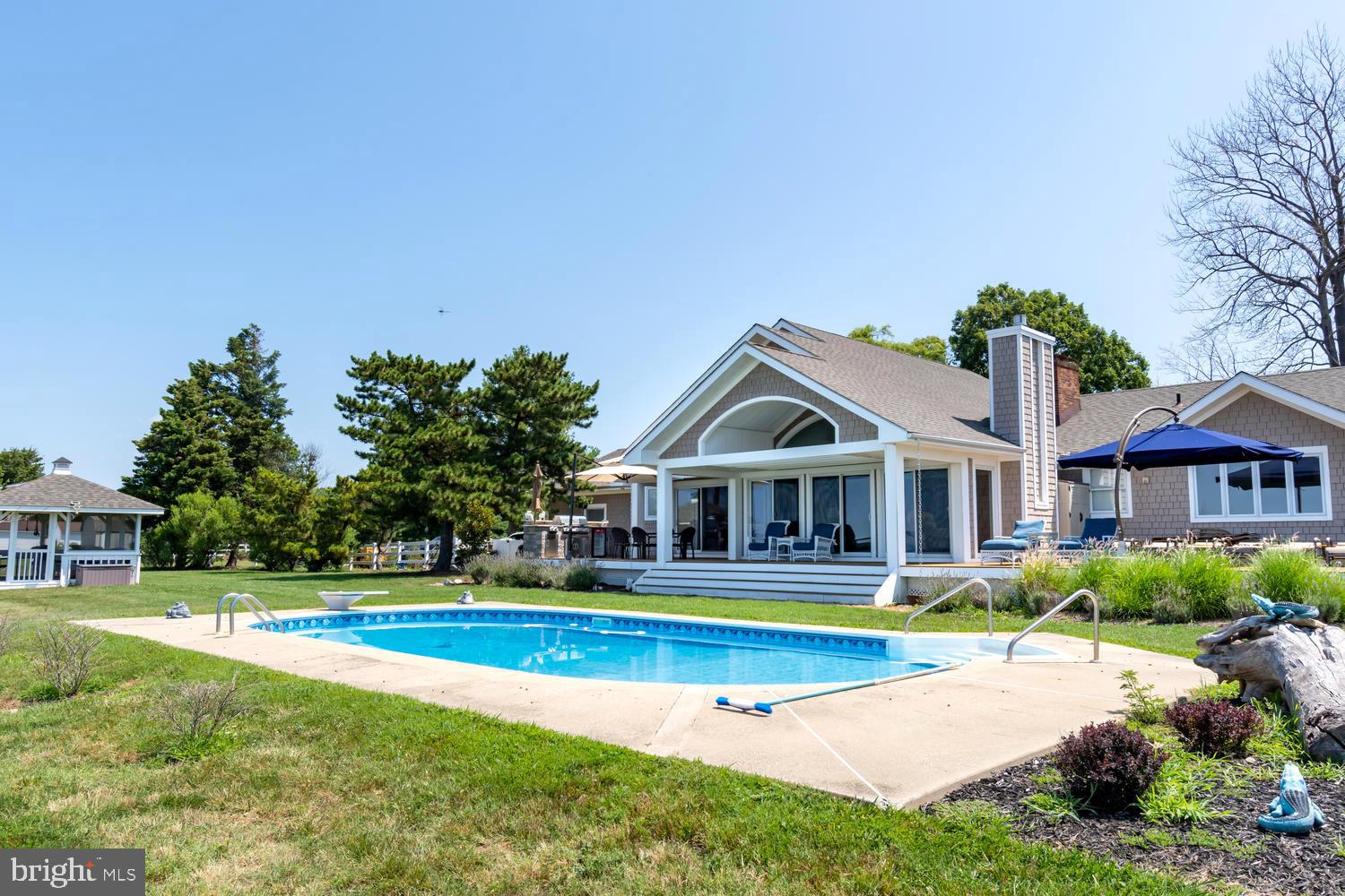 3204 Bennett Point Road Queenstown, MD 21658 - Photo 3 of 54 Take a Refreshing Swim to Start Your Day!