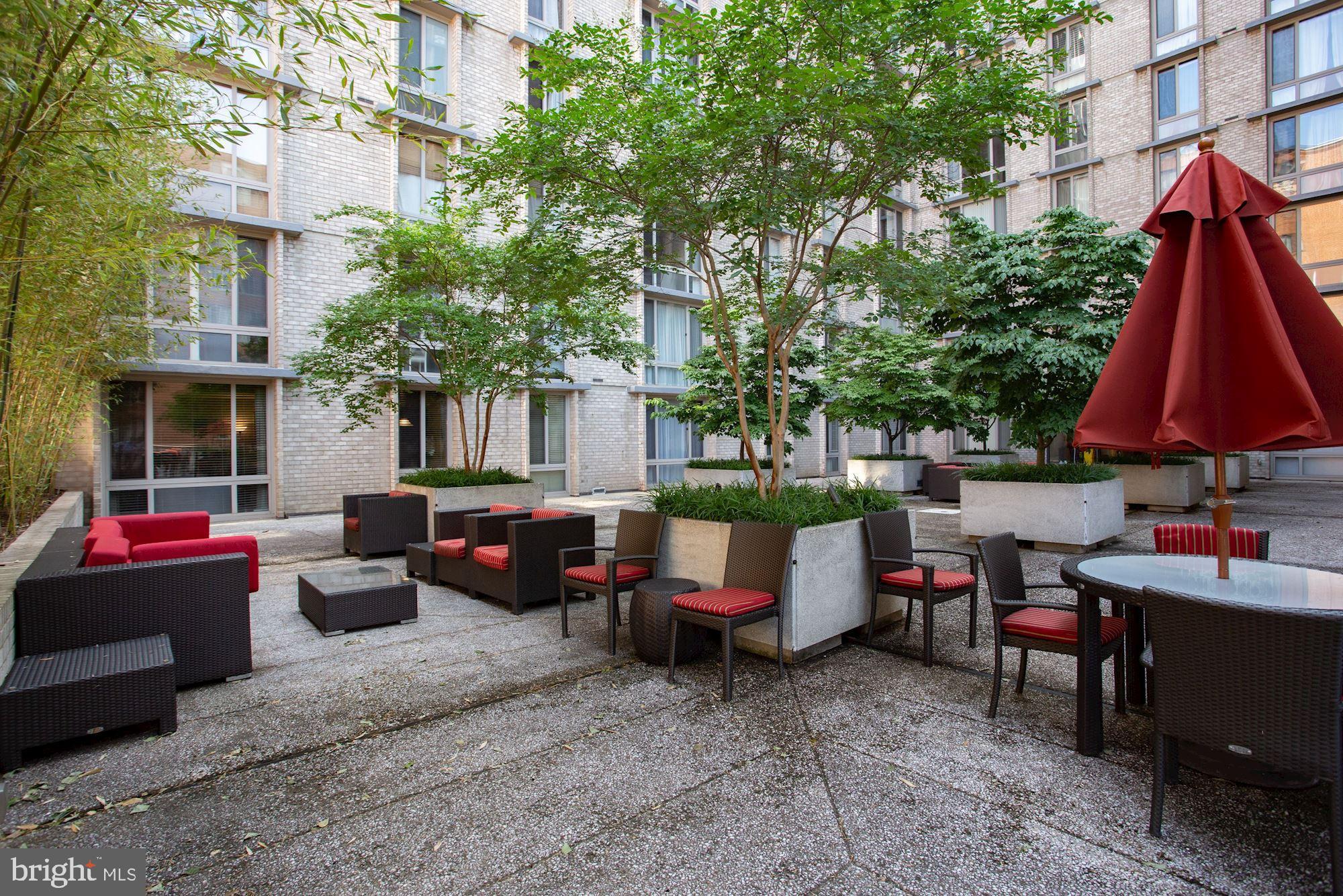 950 25th Street Northwest, Unit 608N Washington, DC 20037 - Photo 14 of 38 a view of outdoor space yard and patio