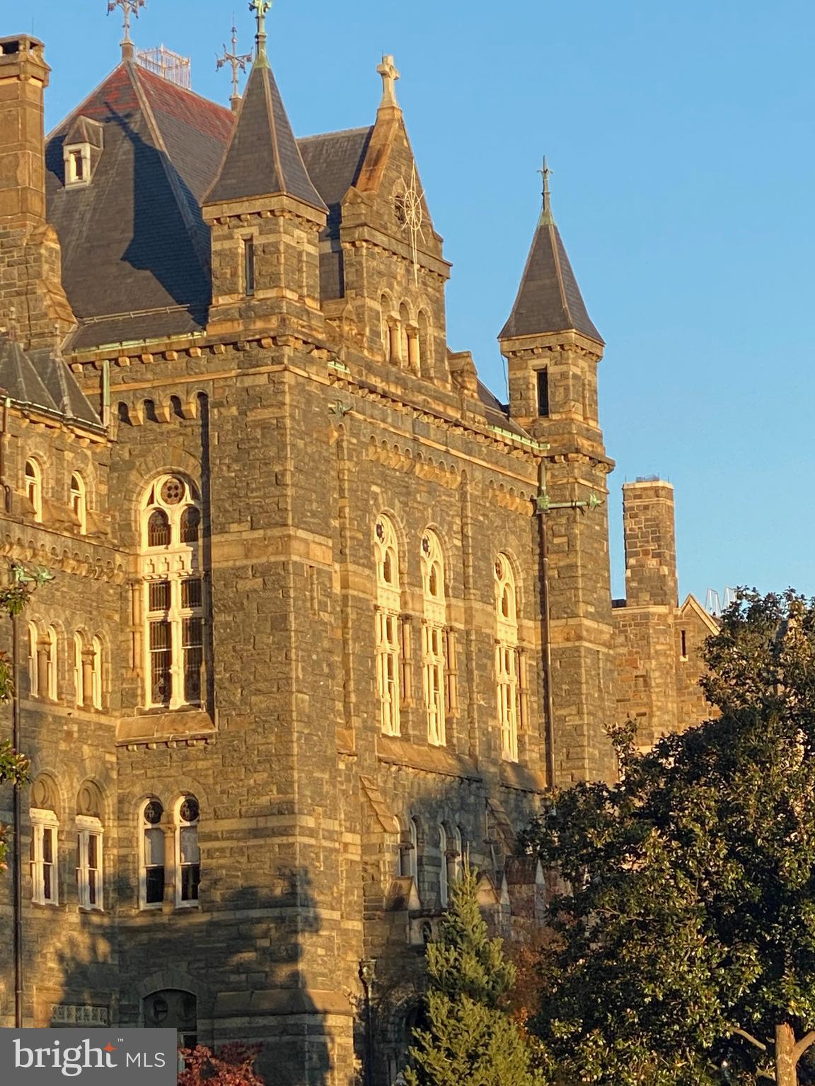 950 25th Street Northwest, Unit 608N Washington, DC 20037 - Photo 28 of 38 a view of a brick house with many windows