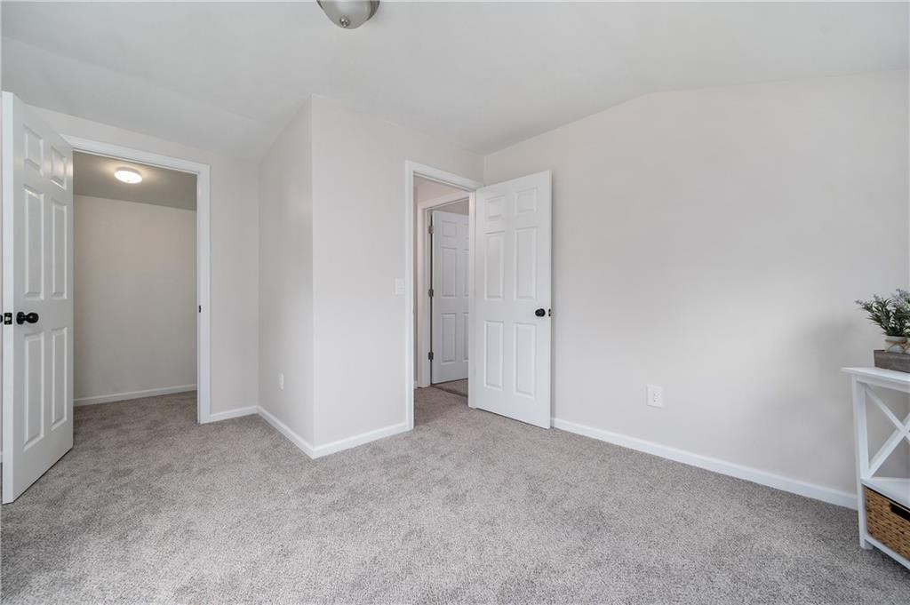 70 Rock Avenue Pawtucket, RI 02861 - Photo 22 of 25