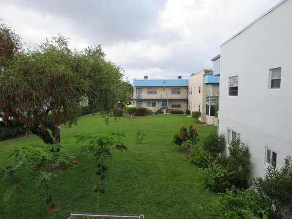 $179,000 | 557 Burgundy L, Delray Beach, FL 33484