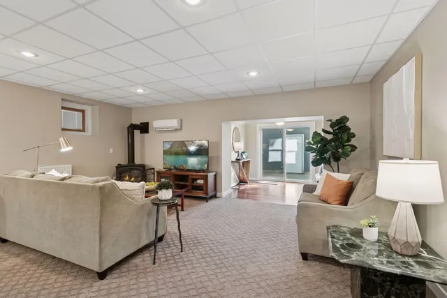 $1,175,000 | 2833 Irving Avenue South, Minneapolis, MN 55408