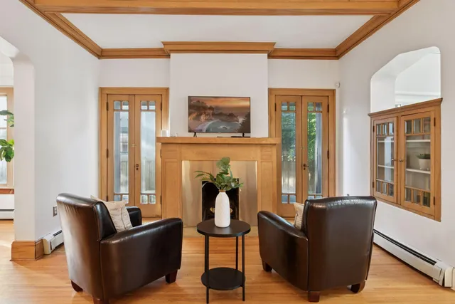 $1,175,000 | 2833 Irving Avenue South, Minneapolis, MN 55408