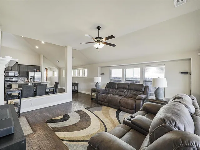 $425,000 | 729 Lyndhurst Drive, Anna, TX 75409