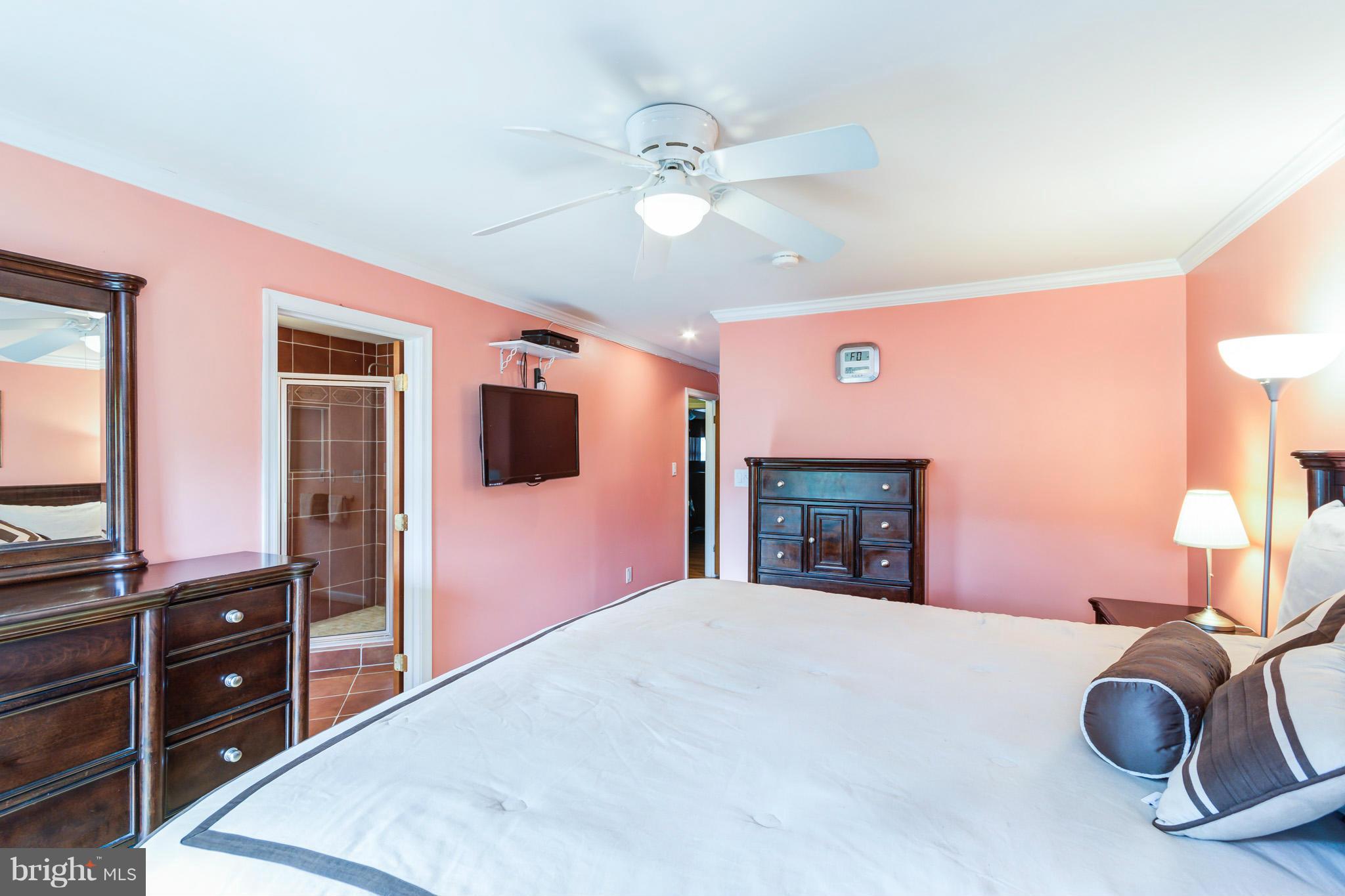 15317 Bond Mill Road Laurel, MD 20707 - Photo 15 of 30 Bedroom (Master)