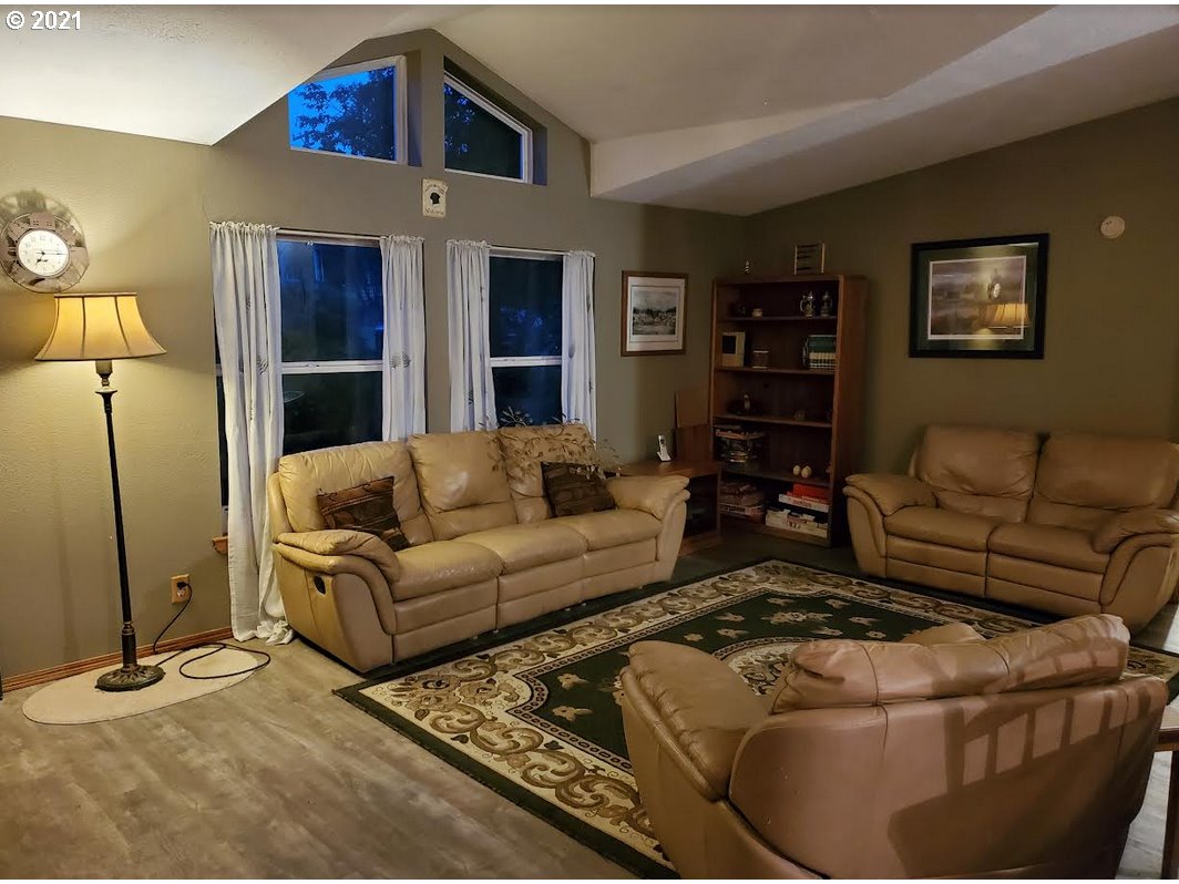 9430 South Prairie Road Tillamook, OR 97141 - Photo 3 of 31 Gallery Image 3