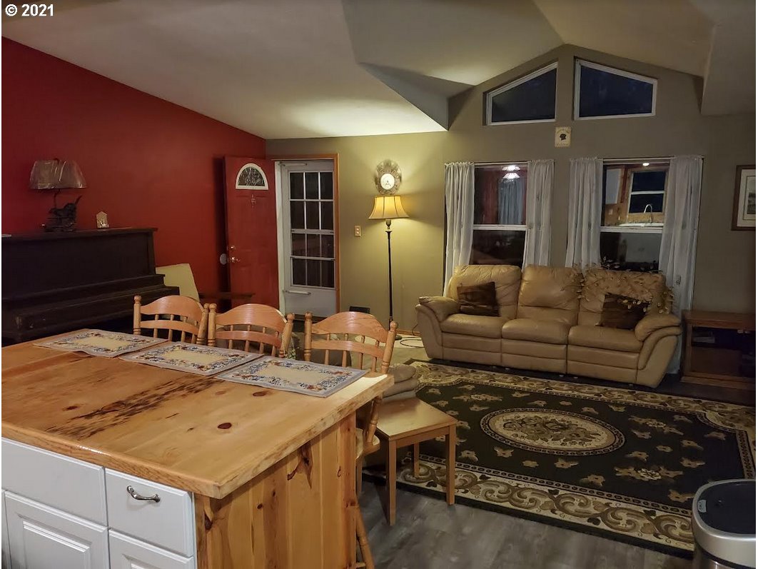 9430 South Prairie Road Tillamook, OR 97141 - Photo 6 of 31 Gallery Image 6