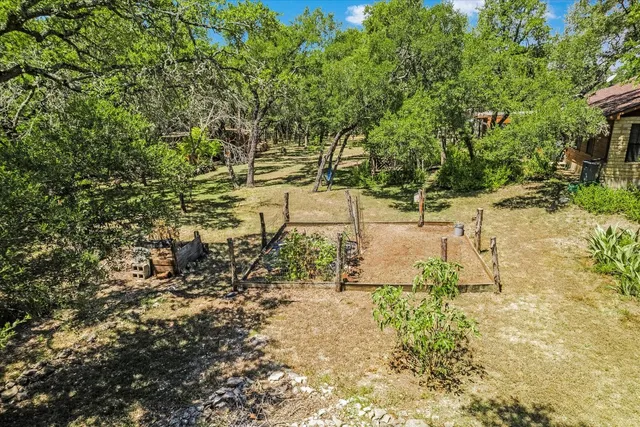 $485,000 | 611 Mountain Crest Drive, Wimberley, TX 78676