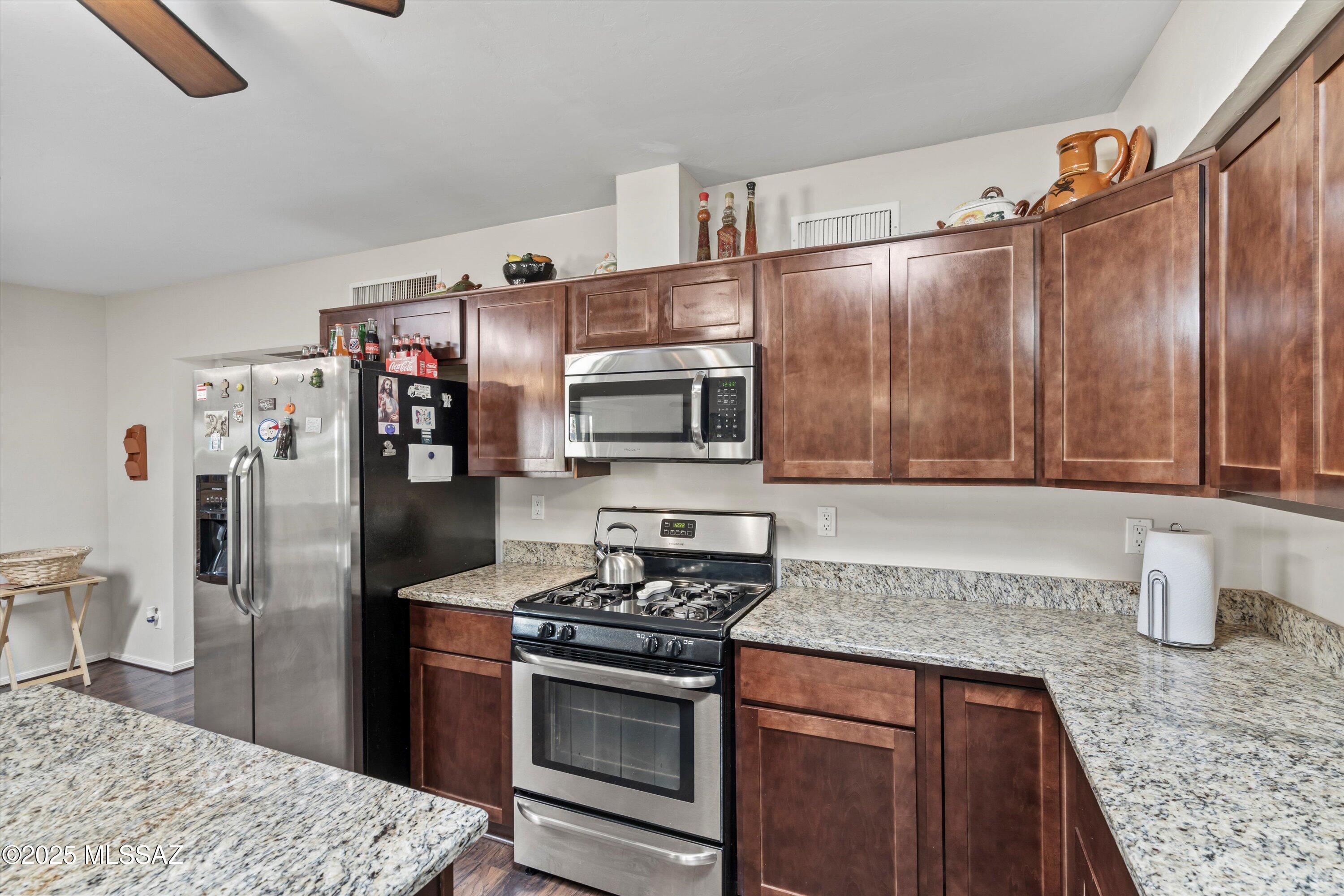 7205 East Stella Road Tucson, AZ 85730 - Photo 13 of 36 Gallery Image 13