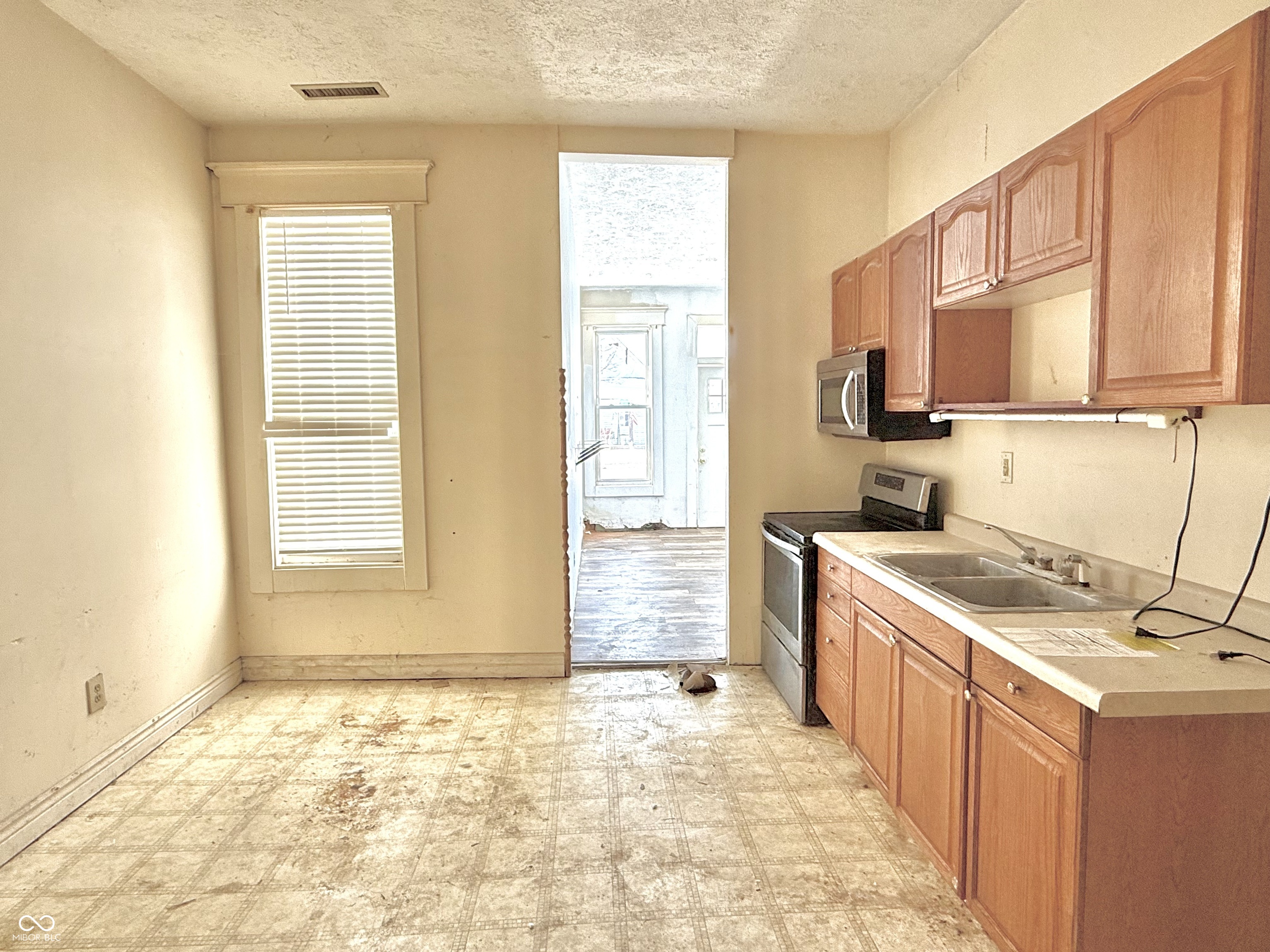 263 Carthage Road Charlottesville, IN 46117 - Photo 21 of 38