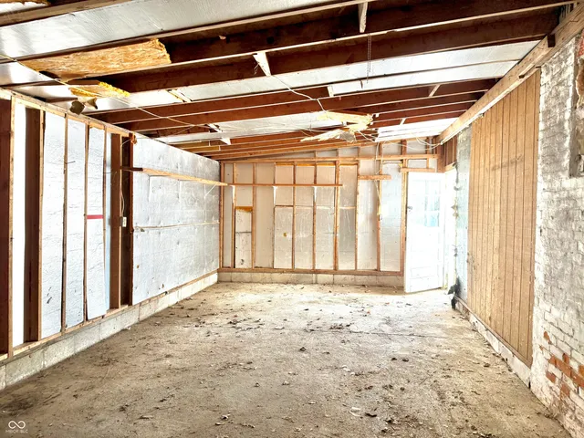 $49,900 | 263 Carthage Road, Charlottesville, IN 46117