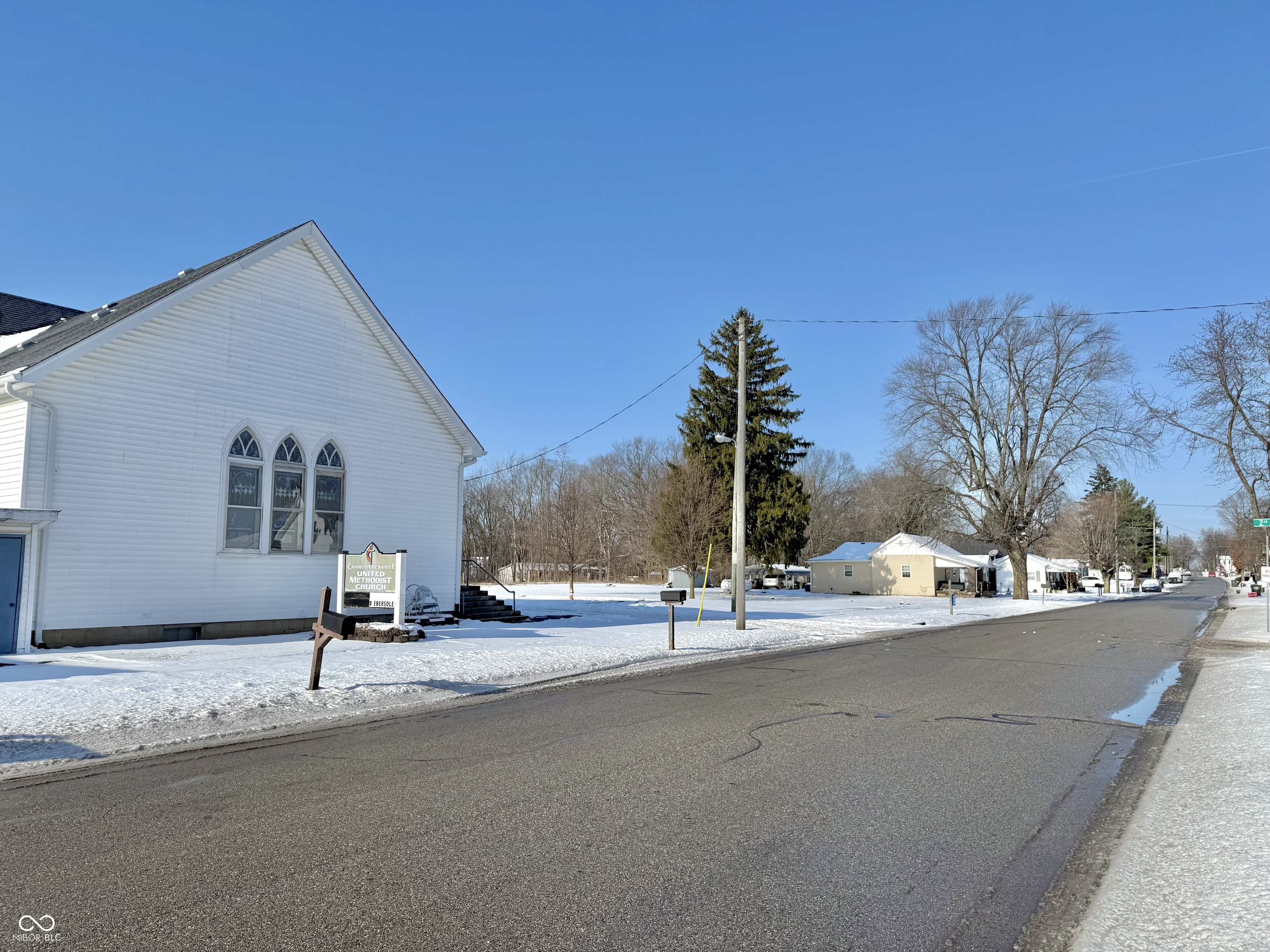 263 Carthage Road Charlottesville, IN 46117 - Photo 4 of 38