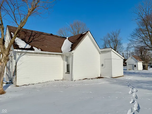 $49,900 | 263 Carthage Road, Charlottesville, IN 46117