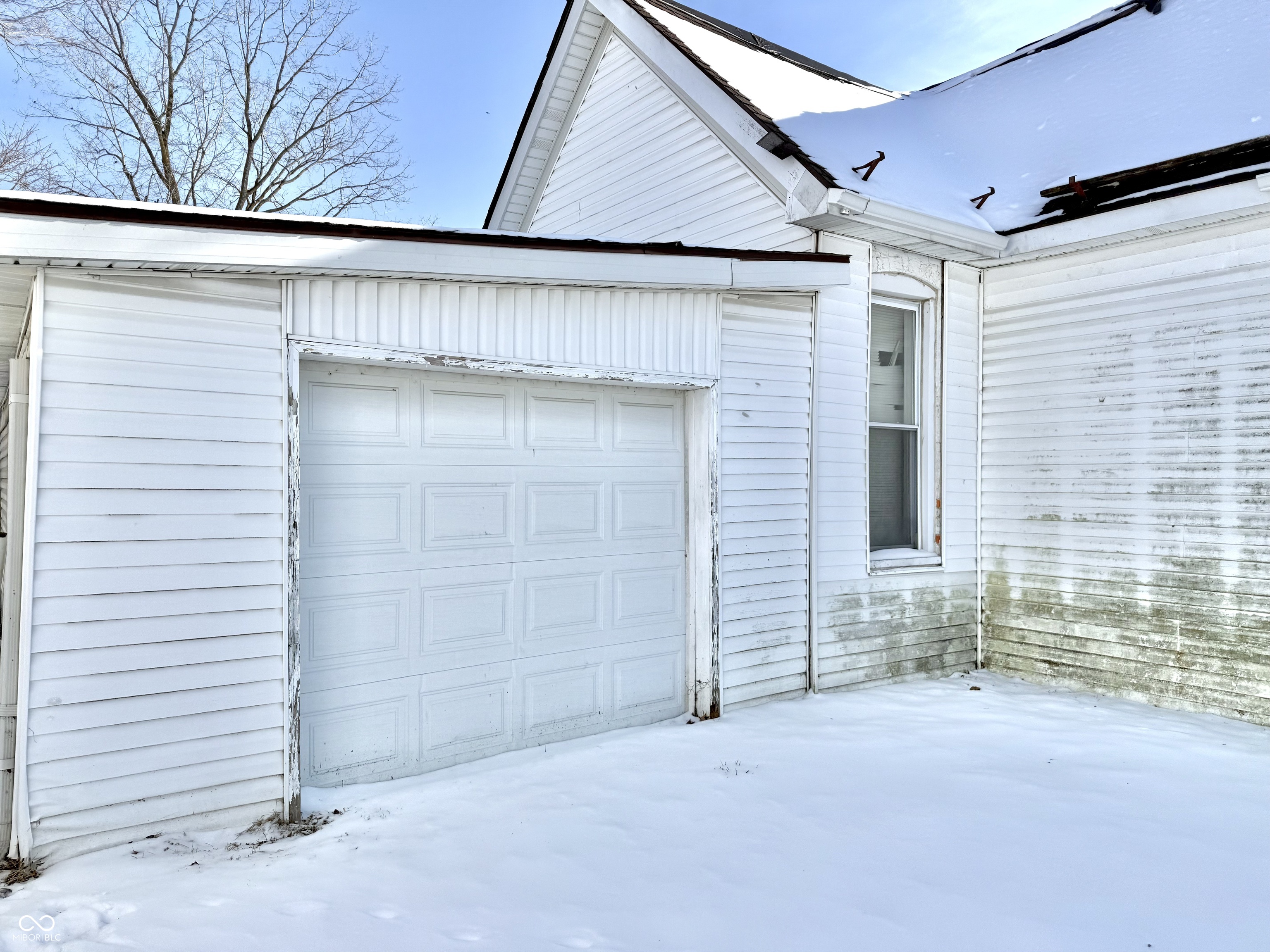 263 Carthage Road Charlottesville, IN 46117 - Photo 7 of 38