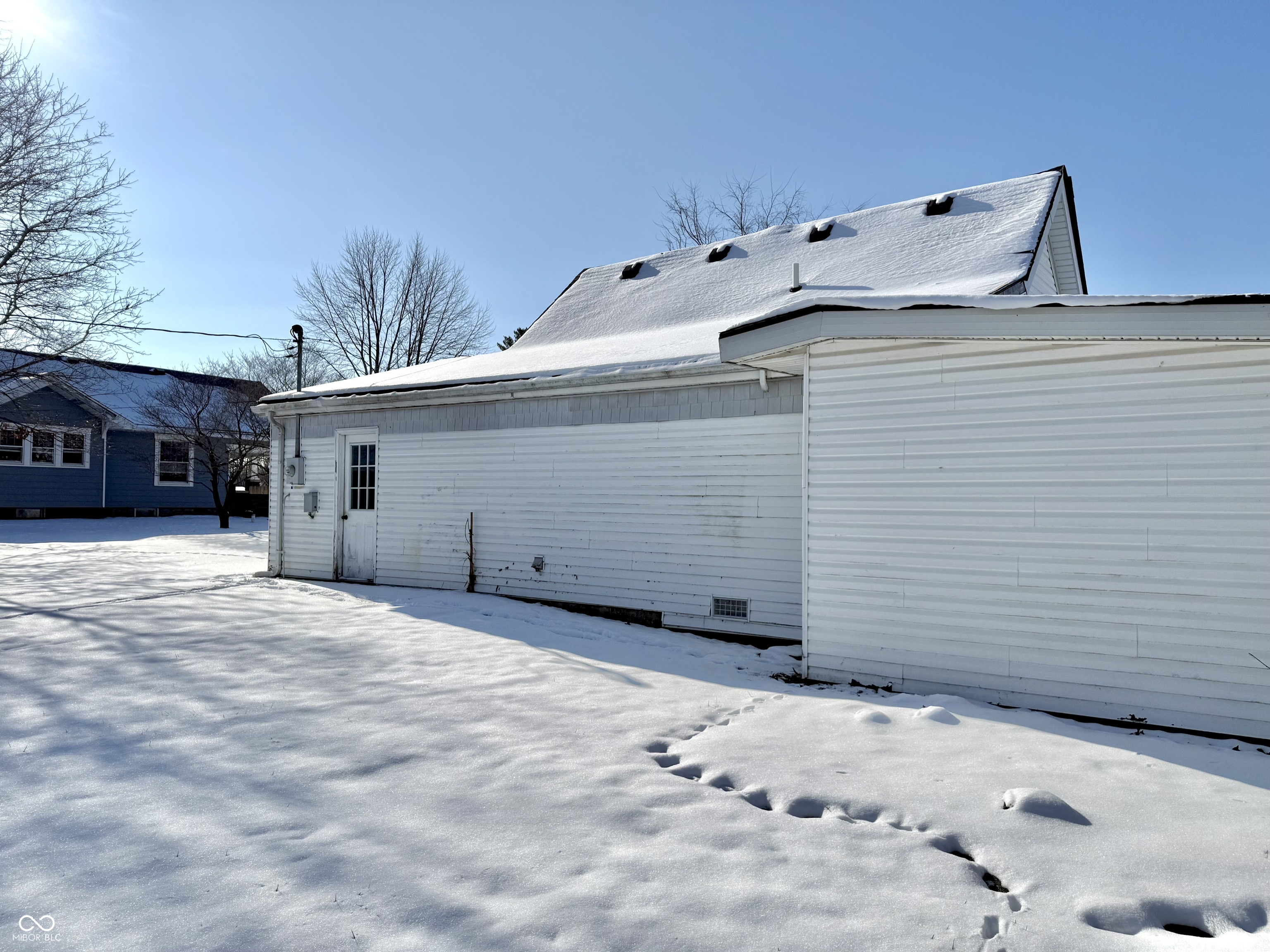 263 Carthage Road Charlottesville, IN 46117 - Photo 8 of 38