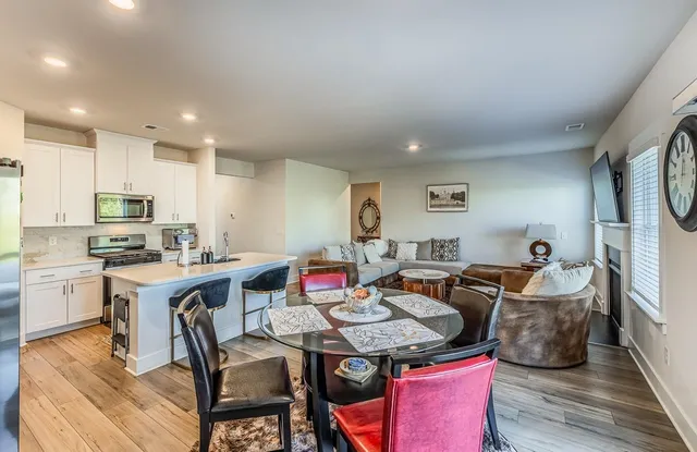 $495,000 | 313 Allenby Lane, Simpsonville, SC 29680