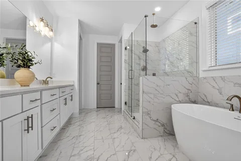 $820,000 | 5040 Reserve Drive, Cumming, GA 30040