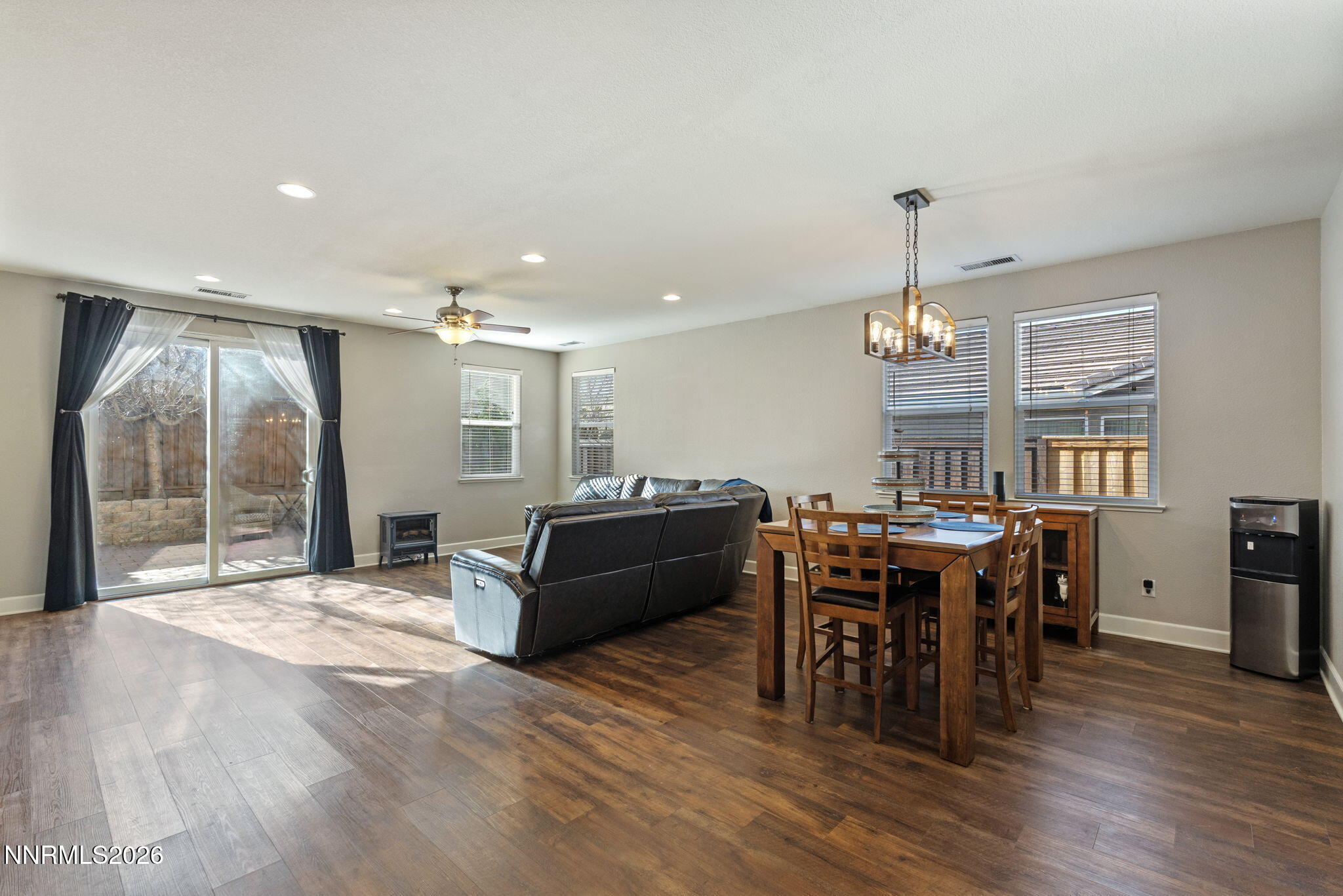 540 Terracina Way Reno, NV 89521 - Photo 9 of 38 13-web-or-mls-DSC08623