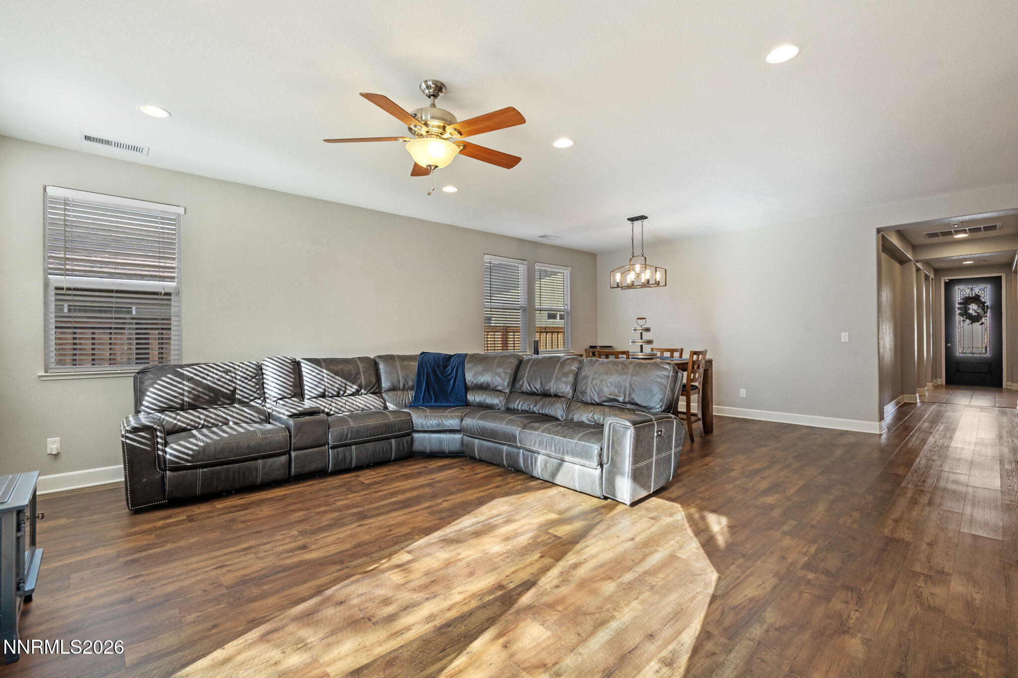 540 Terracina Way Reno, NV 89521 - Photo 10 of 38 14-web-or-mls-DSC08596