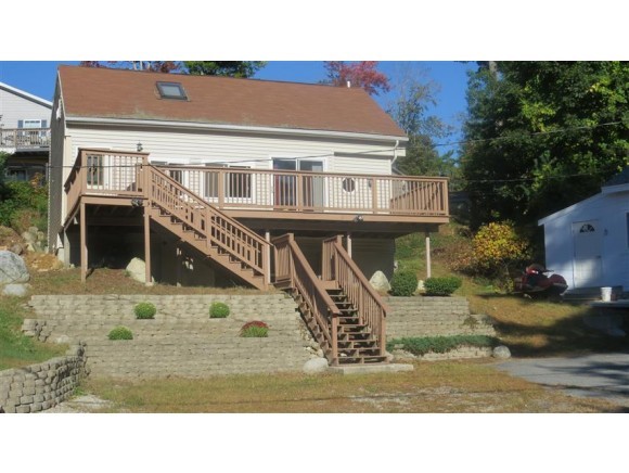 126 Chases Grove Road Derry, NH 03038 - Photo 2 of 20