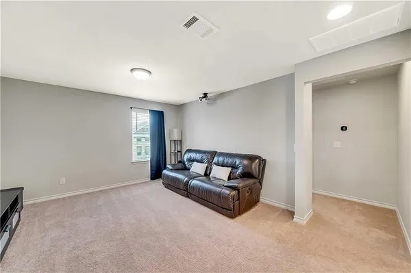 $2,399 | 112 Magna Lane, Liberty Hill, TX 78642