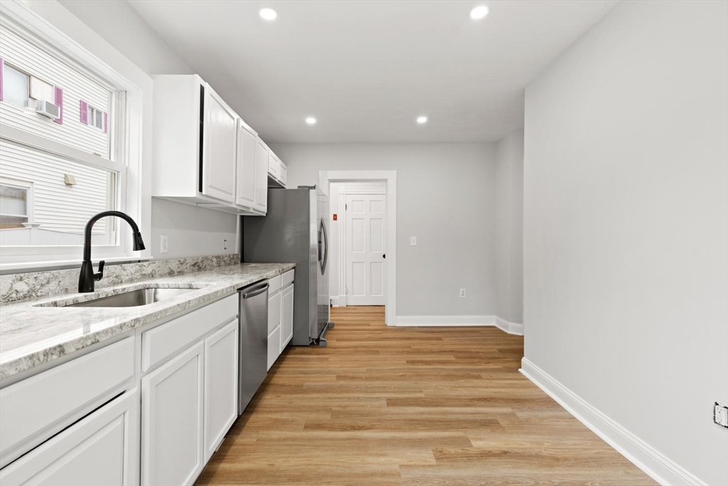 94 D Street Lowell, MA 01851 - Photo 20 of 35