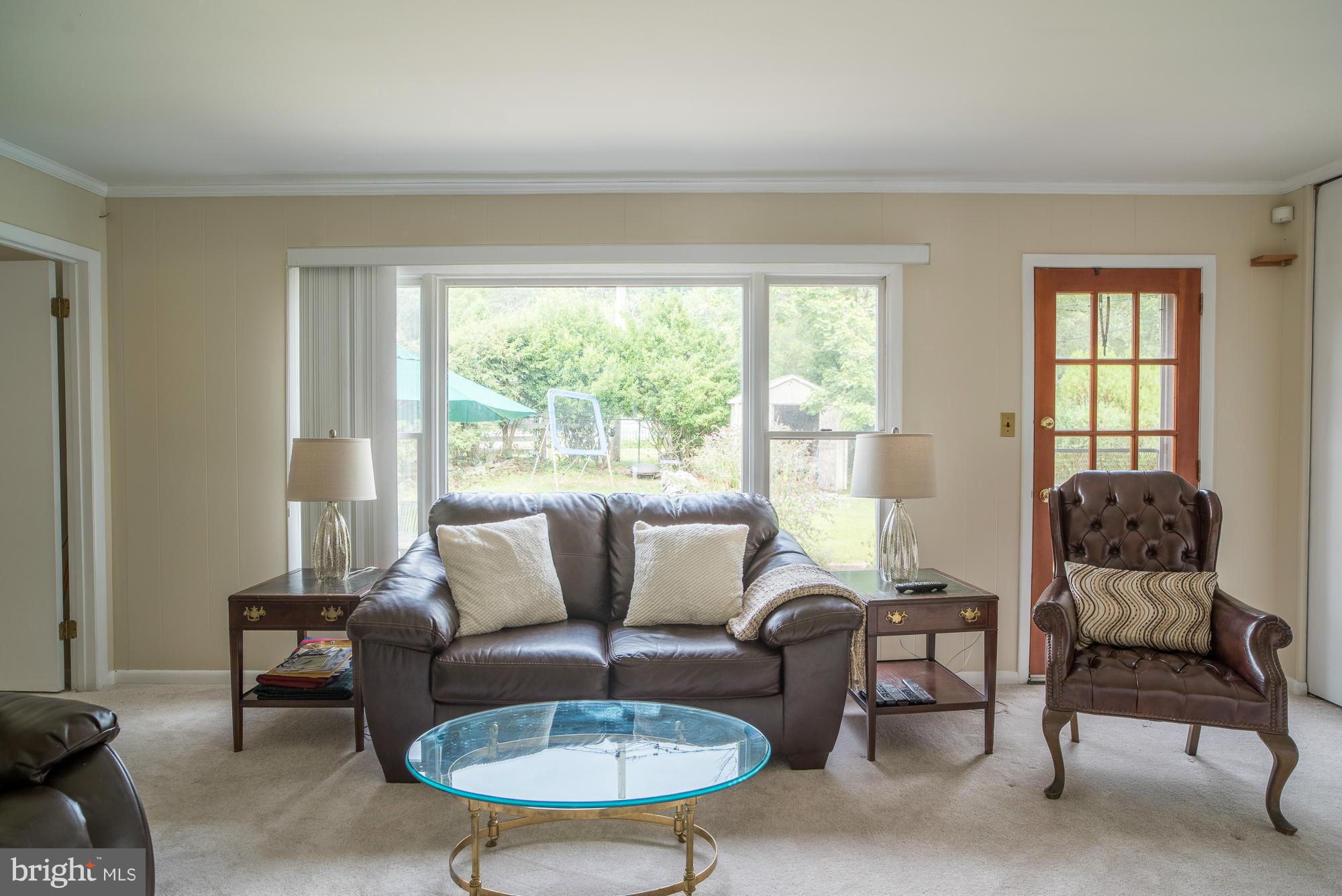 216 Quaker Ridge Road Lutherville-Timonium, MD 21093 - Photo 2 of 26 Family Room