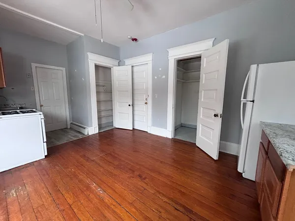 $1,575 | 495 Appleton Street, Unit 2L, Holyoke, MA 01040