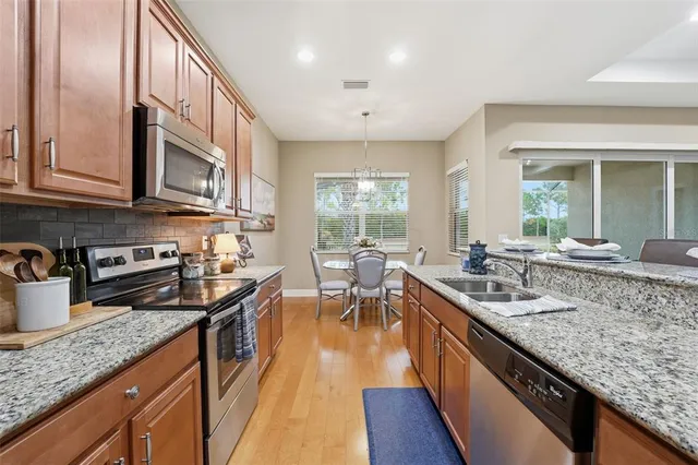 $550,000 | 115 Avalini Way, Nokomis, FL 34275