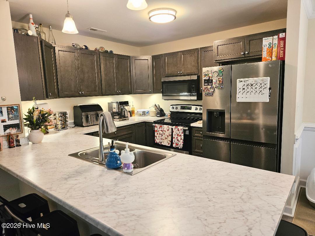 207 Sherwood Road Jacksonville, NC 28540 - Photo 6 of 27