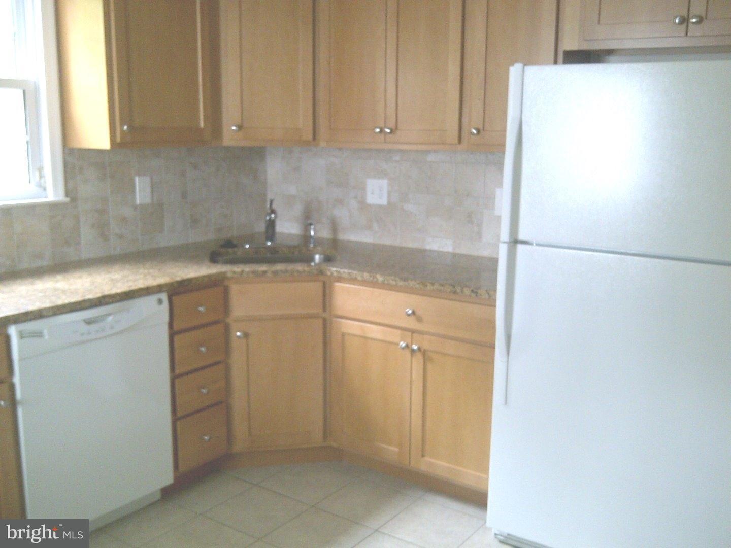 28 West Ridge Road Media, PA 19063 - Photo 5 of 25 Kitchen