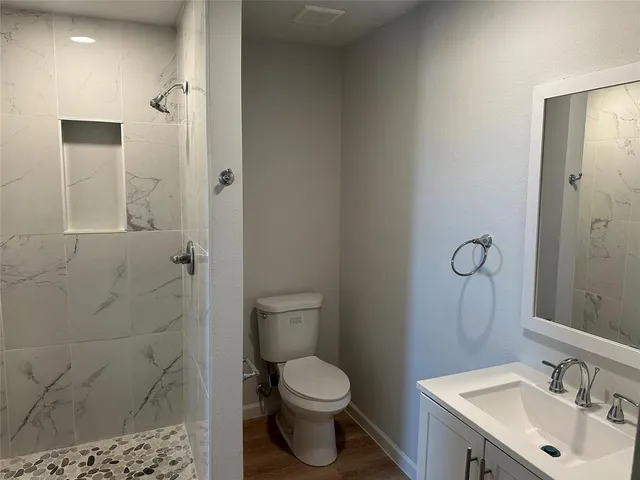 $260,000 | 909 Jerry Mashek Drive, West, TX 76691