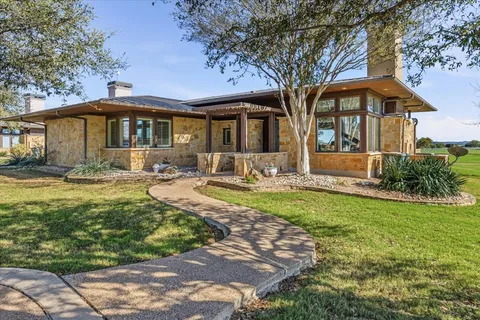 $498,650 | 2001 Kahala Sunset Drive, Spicewood, TX 78669