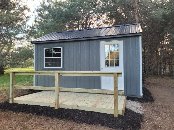 $59,900 | 10606 East 48th Street, Chase, MI 49623
