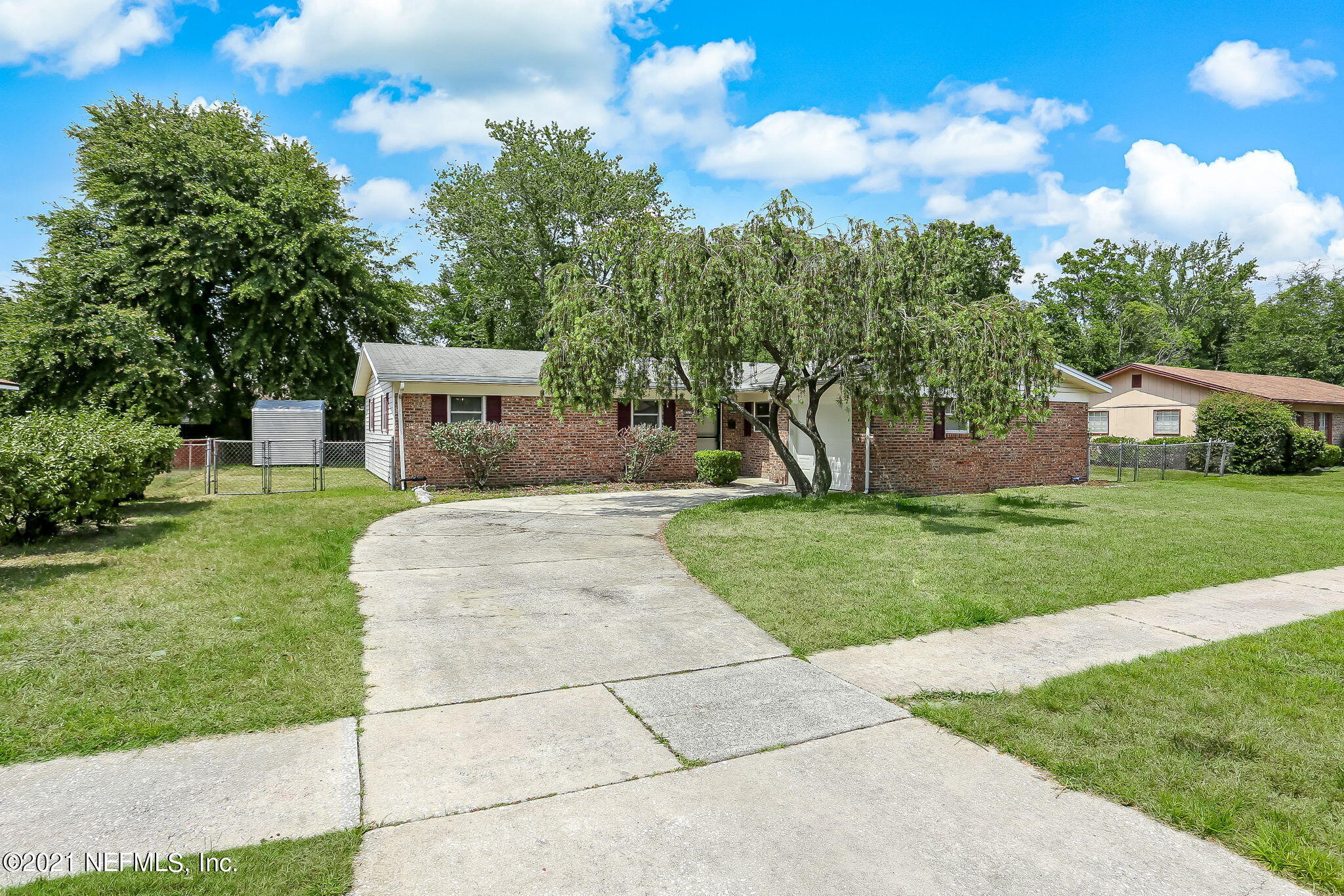 8217 Cassie Road Jacksonville, FL 32221 - Photo 3 of 40 8217 Cassie Rd. Erin King REALTOR