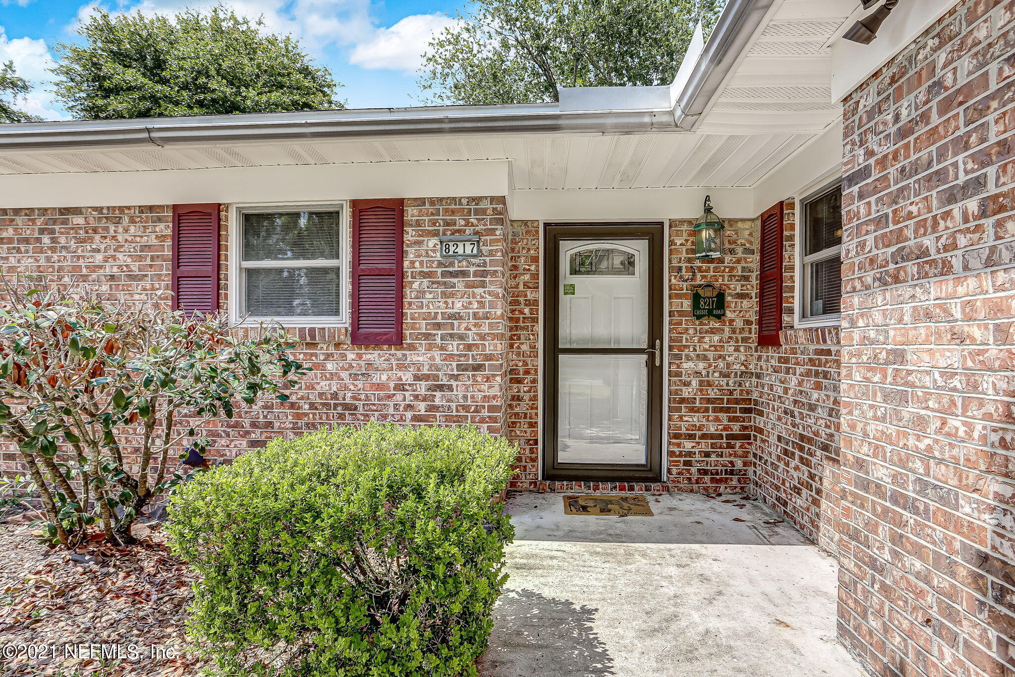 8217 Cassie Road Jacksonville, FL 32221 - Photo 6 of 40 6-web-or-mls-Lightroom SH 8217 Cassie Rd