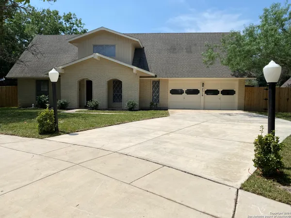$1,995 | 4318 Windswept, San Antonio, TX 78217
