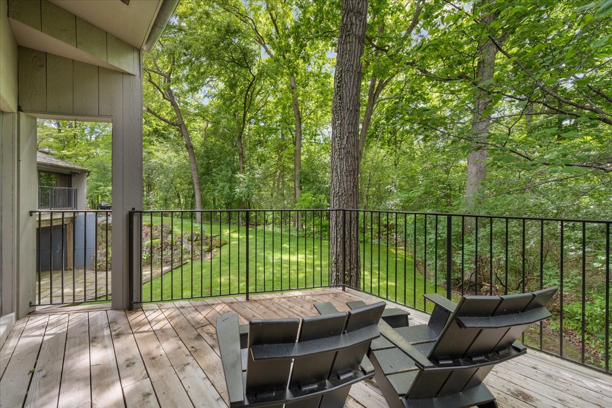550 South Green Bay Road Lake Forest, IL 60045 - Photo 26 of 45