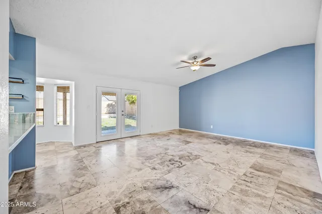 $2,000 | 3060 East John Cabot Road, Phoenix, AZ 85032