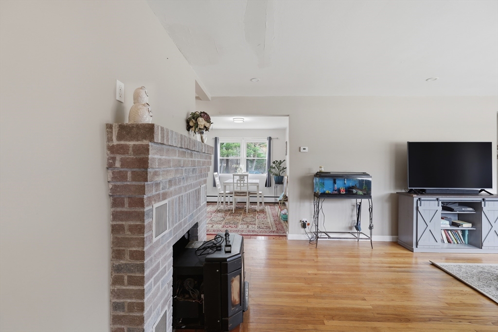 218 Airport Road Gardner, MA 01440 - Photo 7 of 42