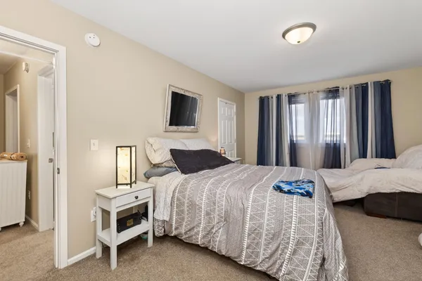 $275,000 | 1287 4th Street Northwest, West Fargo, ND 58078