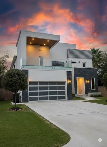 $419,000 | 2214 Hewitt Drive, Houston, TX 77018