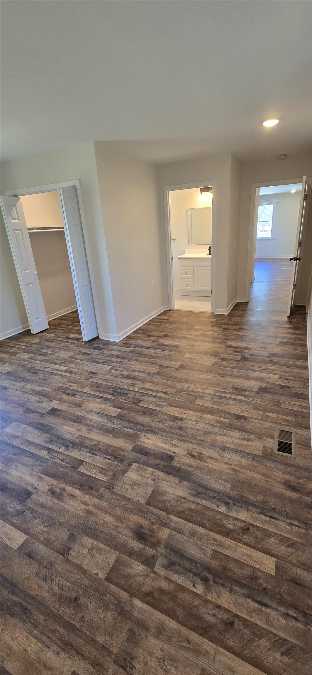 600 North Bayard Avenue Waynesboro, VA 22980 - Photo 22 of 55