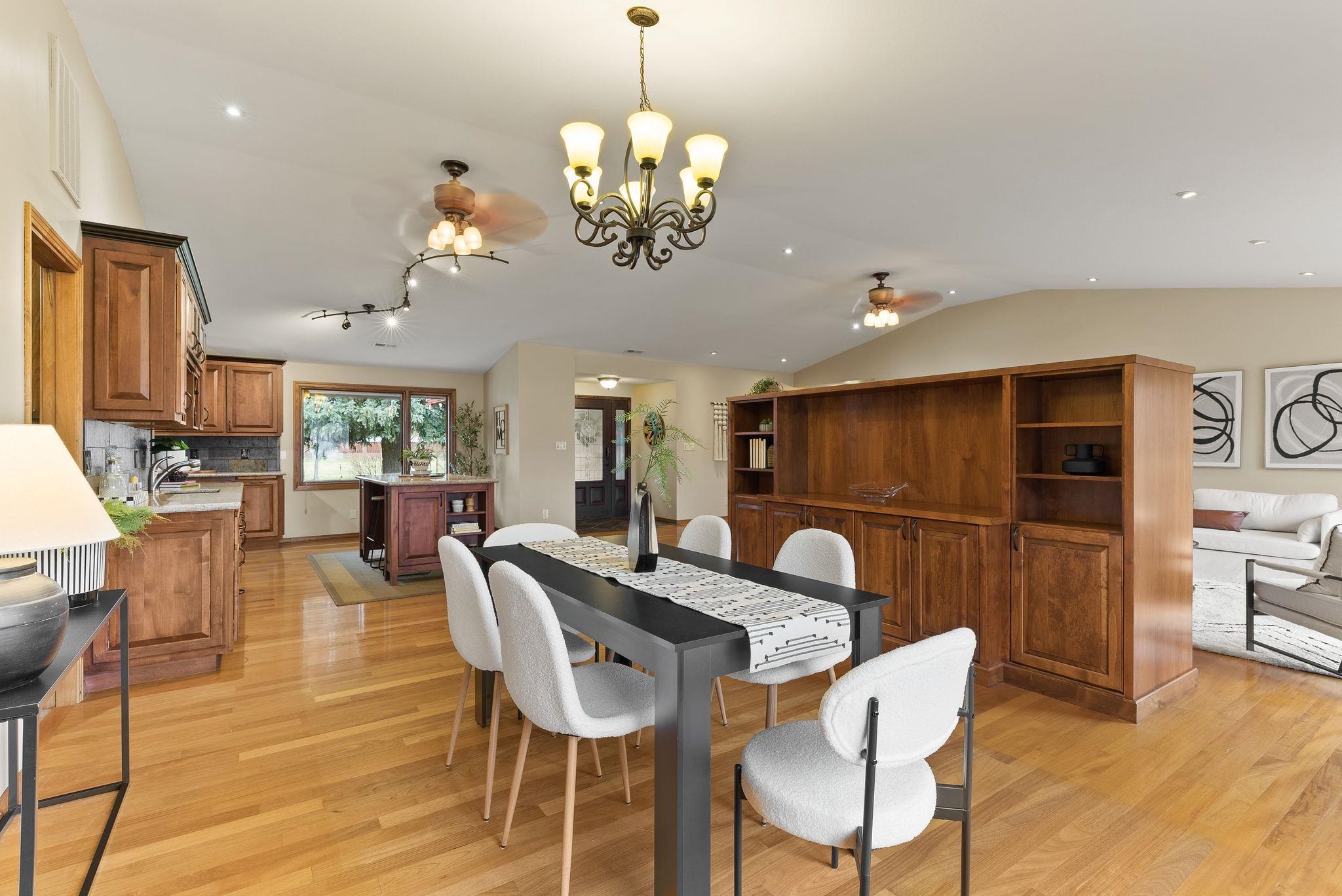 3010 West Hawthorne Road Spokane, WA 99208 - Photo 11 of 50 Gallery Image 11