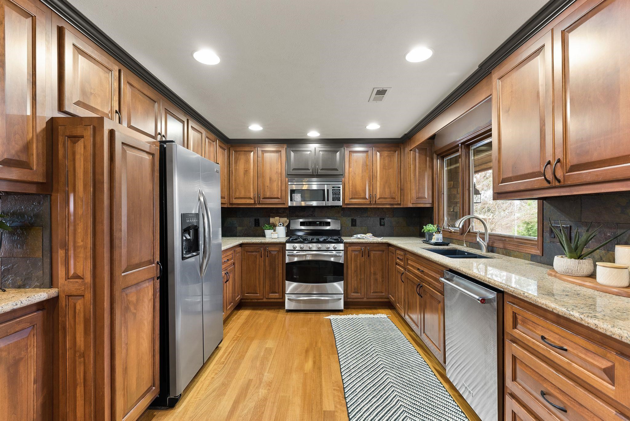 3010 West Hawthorne Road Spokane, WA 99208 - Photo 15 of 50 Gallery Image 15