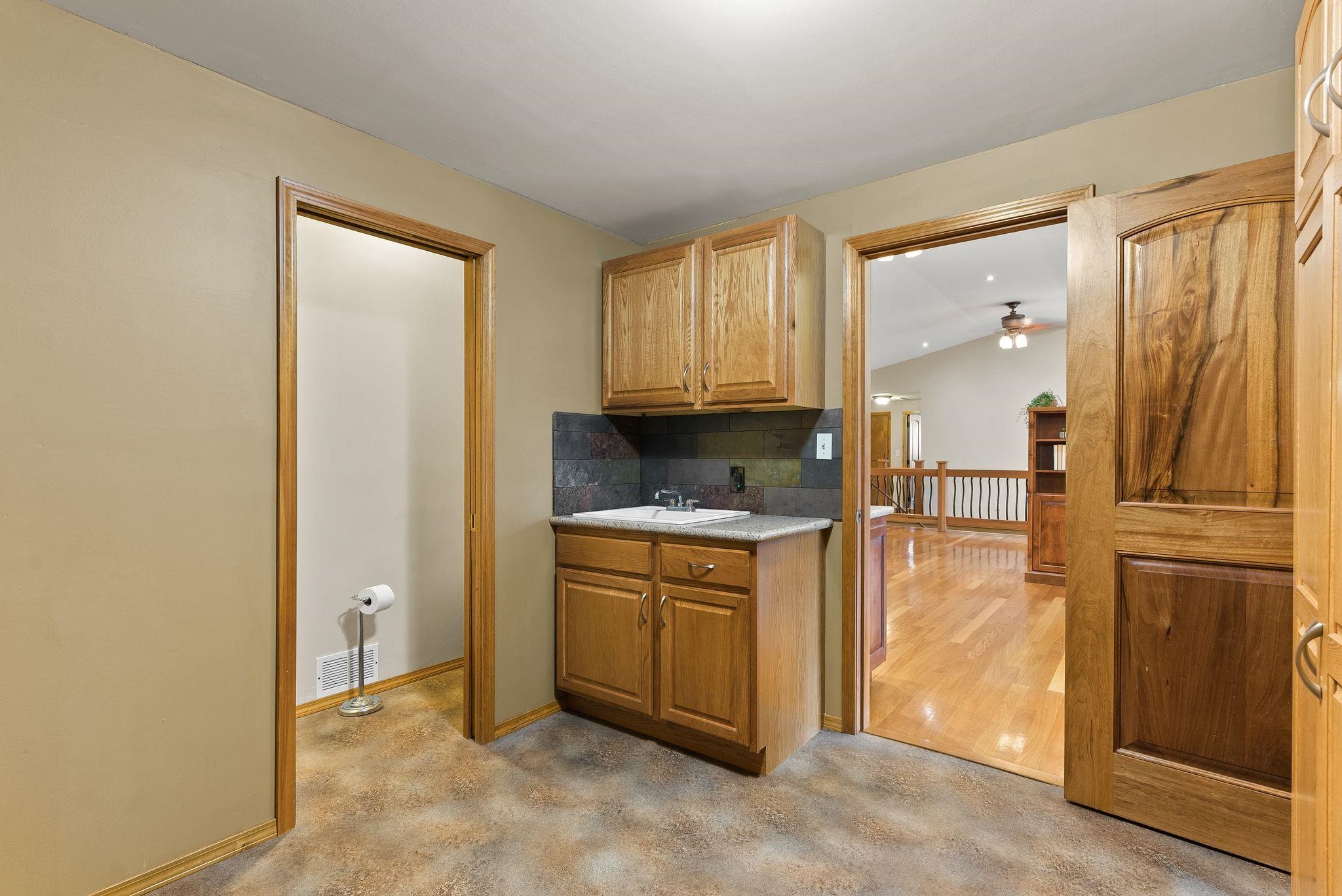 3010 West Hawthorne Road Spokane, WA 99208 - Photo 16 of 50 Gallery Image 16